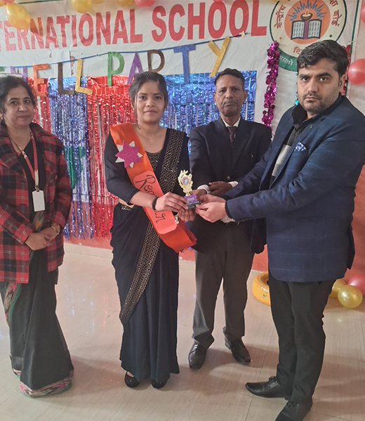 Group Photo of SDIS Faridabad Students Award Distribution at SD International School Faridabad